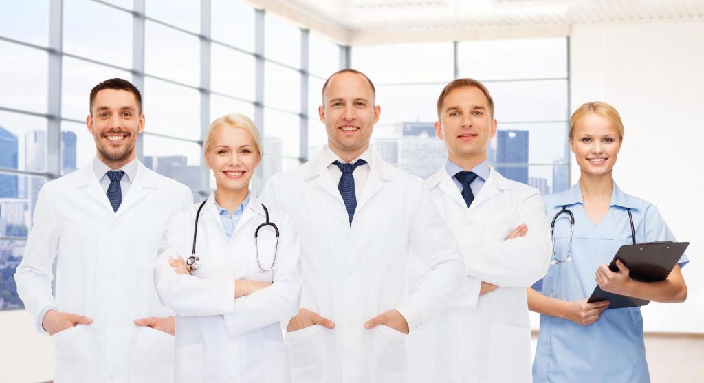 برندسازی شخصی پزشکی: ایجاد اعتماد و حرفه‌گرایی در صنعت پزشکی